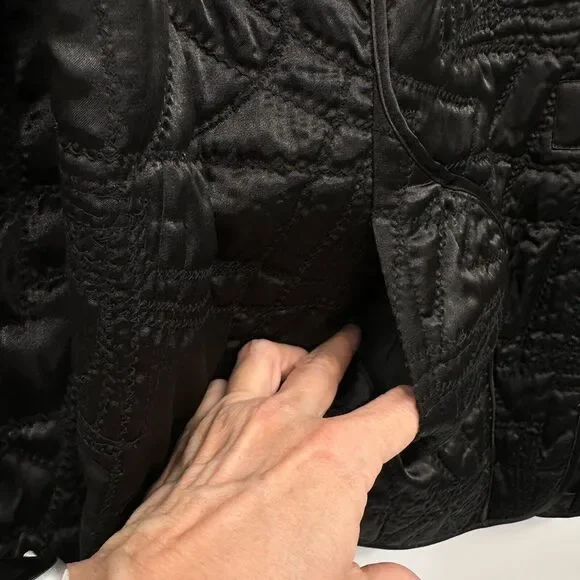Vikki Vi Jacket Coat 100% Silk Plus Size 1X Reversible‎ Quilted Silver Black New